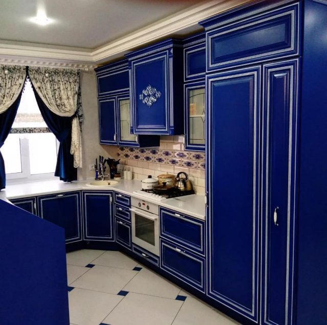 Кухня ясень синий