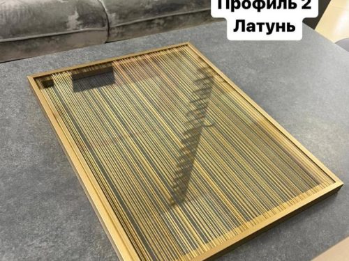 Стекло рифлёнка в профиле